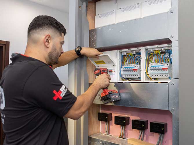ELECTRICAL TESTING AND INSPECTION IN NORTH LONDON